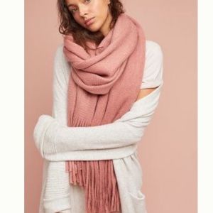 Anthropologie Cozy Blanket Scarf (pink)
